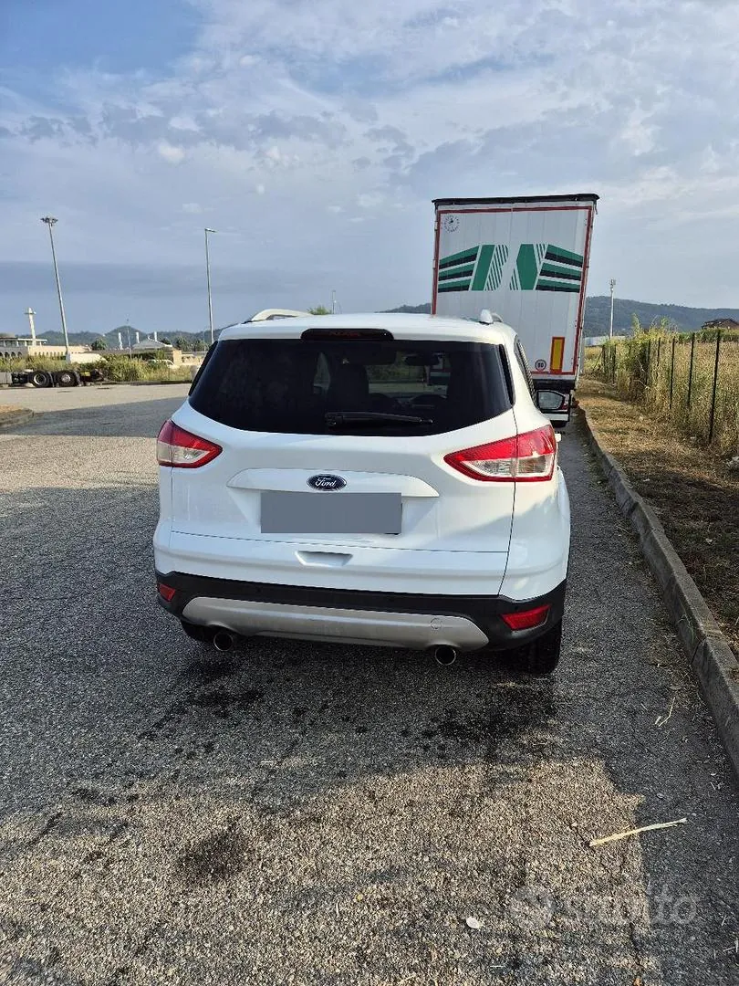 Ford Kuga 2013 photo 3