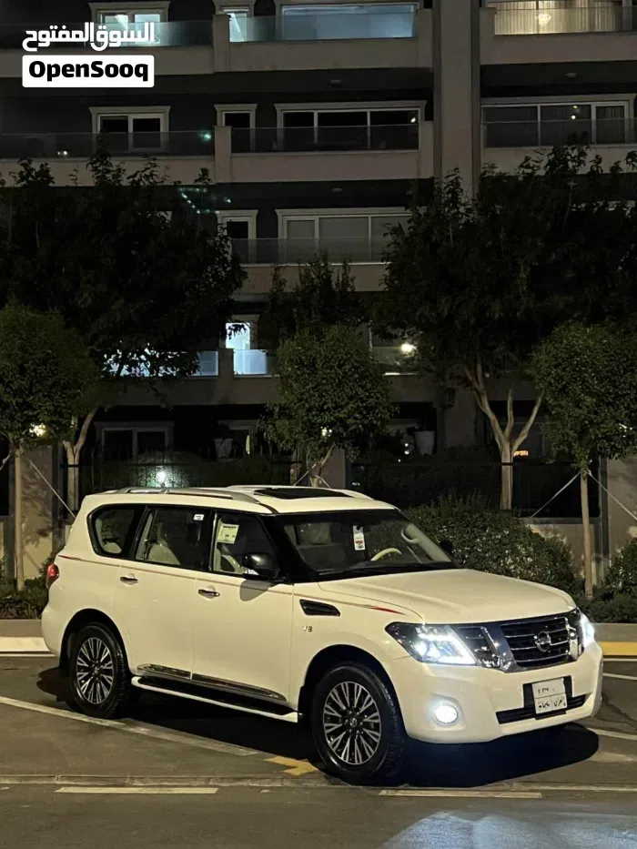 Nissan Patrol 2012 photo 5