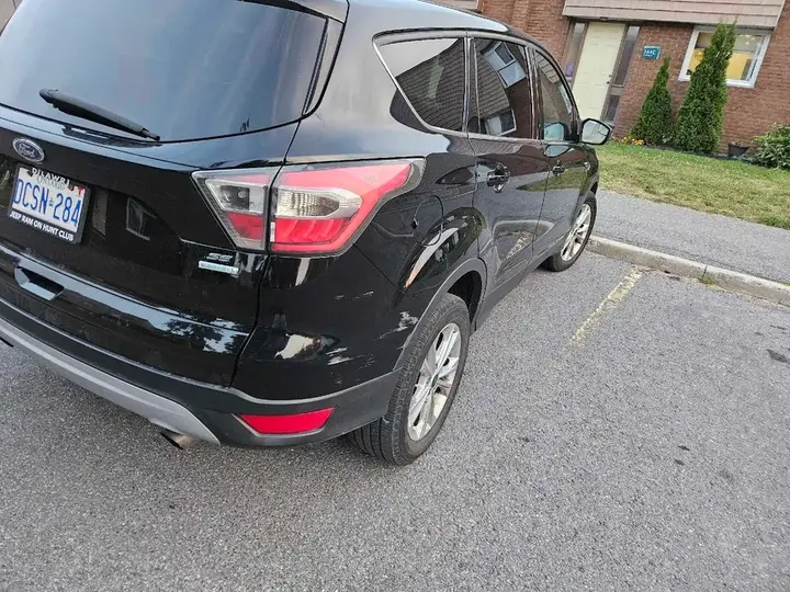 Ford Escape 2012 photo 4