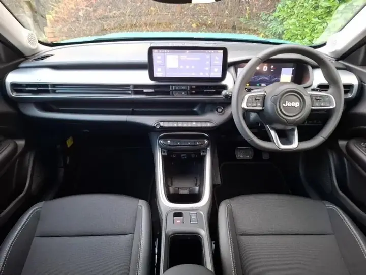 Jeep Avenger 2025 photo 3