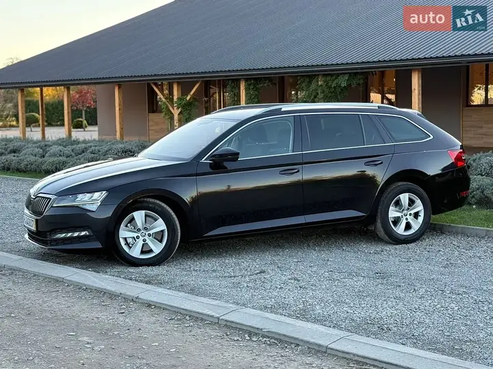Skoda Superb 2020 photo 4