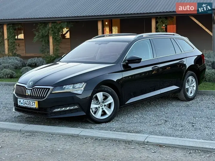 Skoda Superb 2020 photo 2