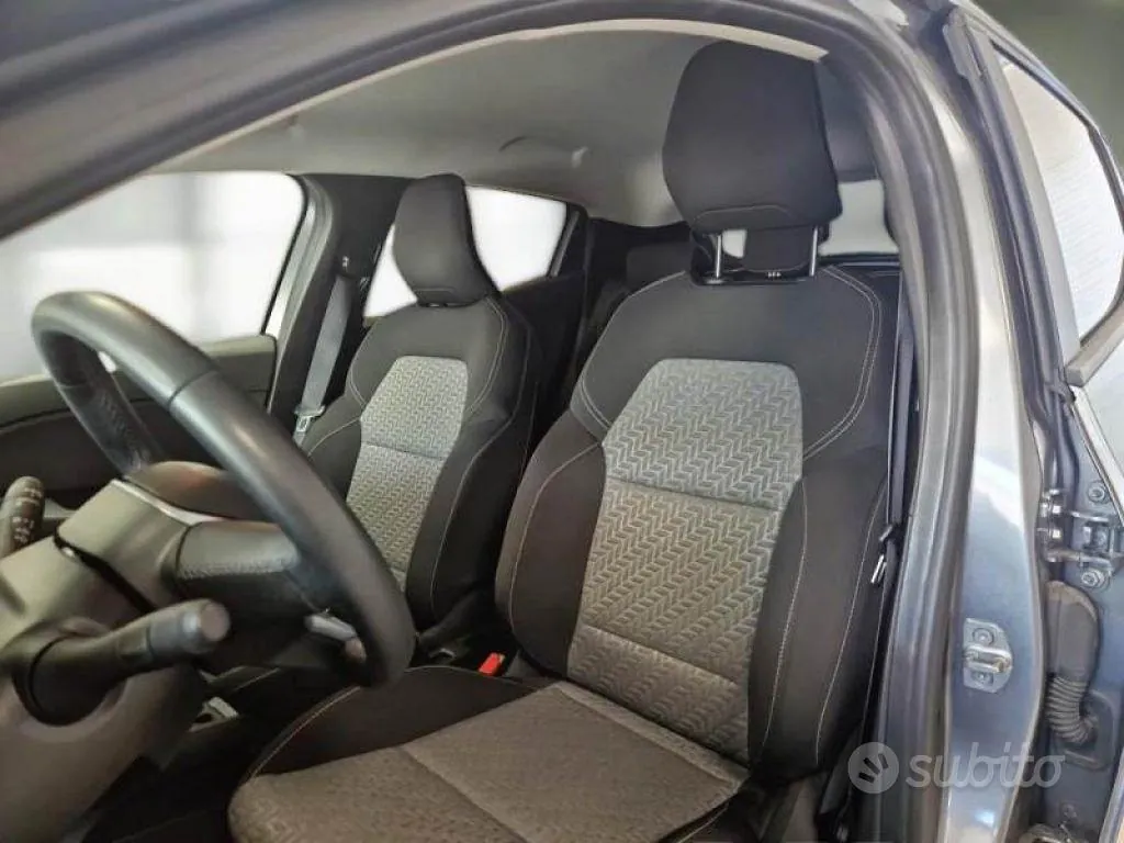 Renault Clio 2023 photo 4
