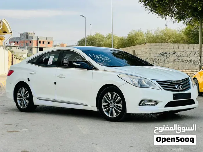 Hyundai Azera 2012 photo 2