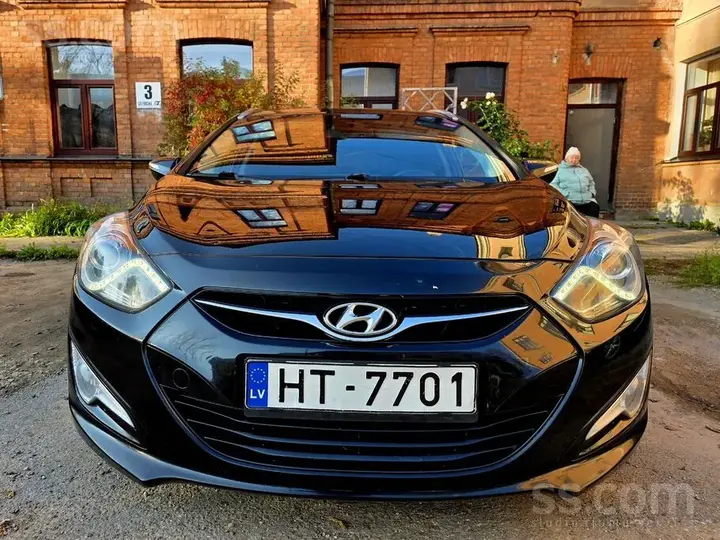 Hyundai I40 2011 photo 2