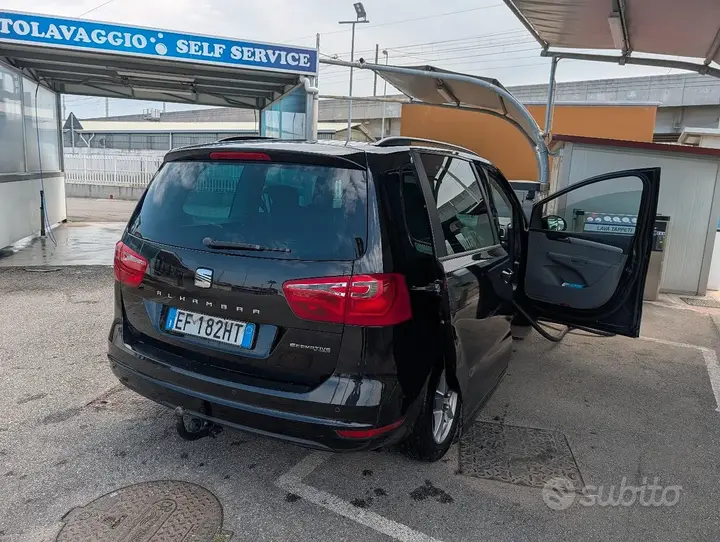Seat Alhambra 2010 photo 3