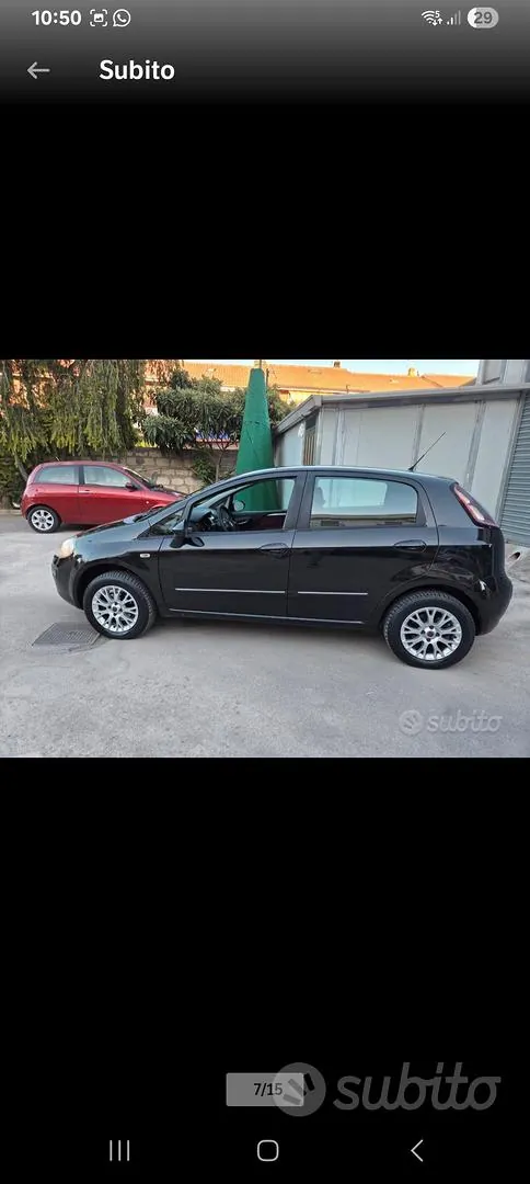 Fiat Grande Punto 2011 photo 2