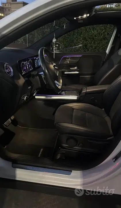 Mercedes-Benz Gla 2023 photo 4