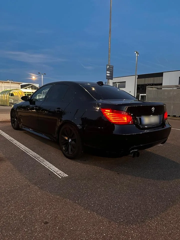 BMW E60