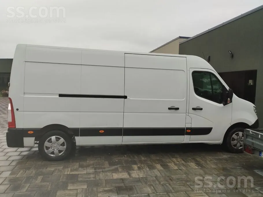 Nissan Nv400 2018 photo 2