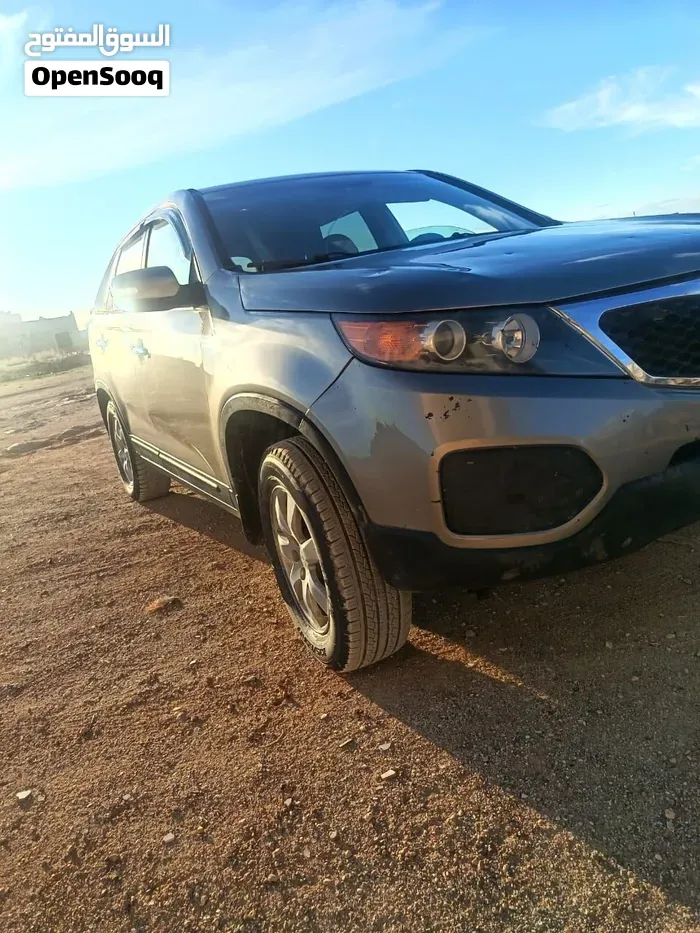 Kia Sorento 2011 photo 4