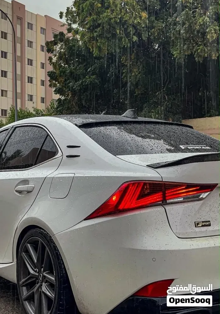 Lexus Is 2020 photo 4