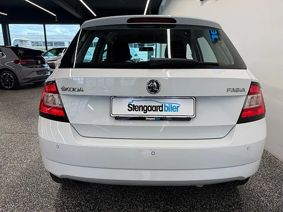 Skoda Fabia 2017 photo 5