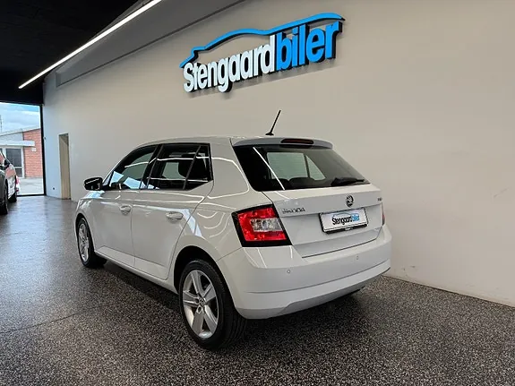 Skoda Fabia 2017 photo 4