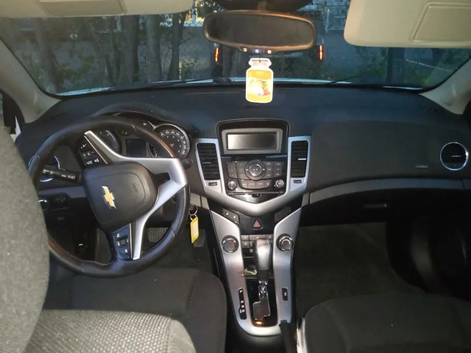 Chevrolet Cruze 2014 photo 3