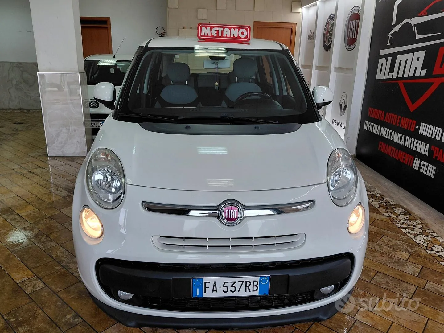 Fiat 500L 2015 photo 2
