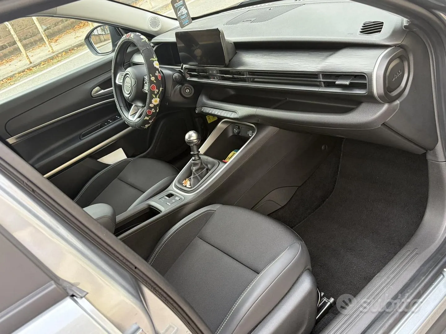 Jeep Avenger 2024 photo 5