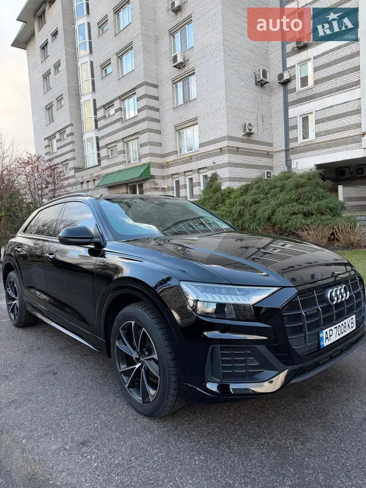 Audi Q8 2019 photo 2