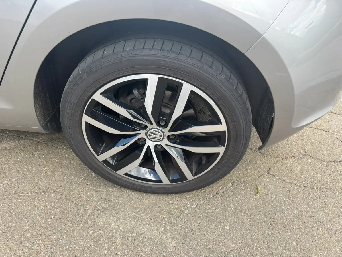 Volkswagen Golf 2017 photo 3