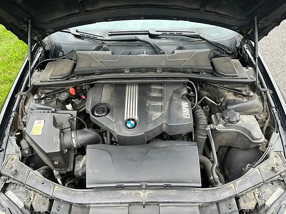 BMW 318D 2008 photo 5