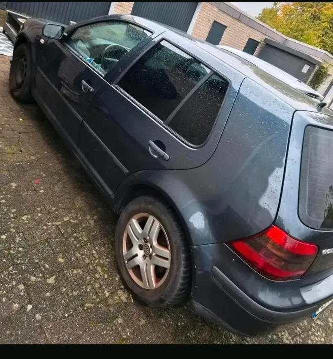 Volkswagen Golf 4