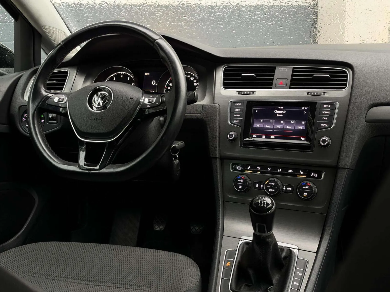 Volkswagen Golf 2013 photo 3