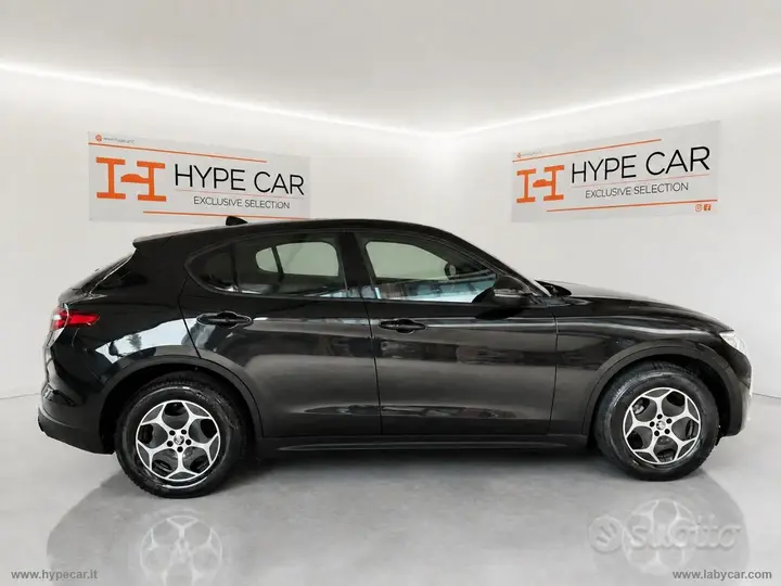 Alfa Romeo Stelvio 2022 photo 4