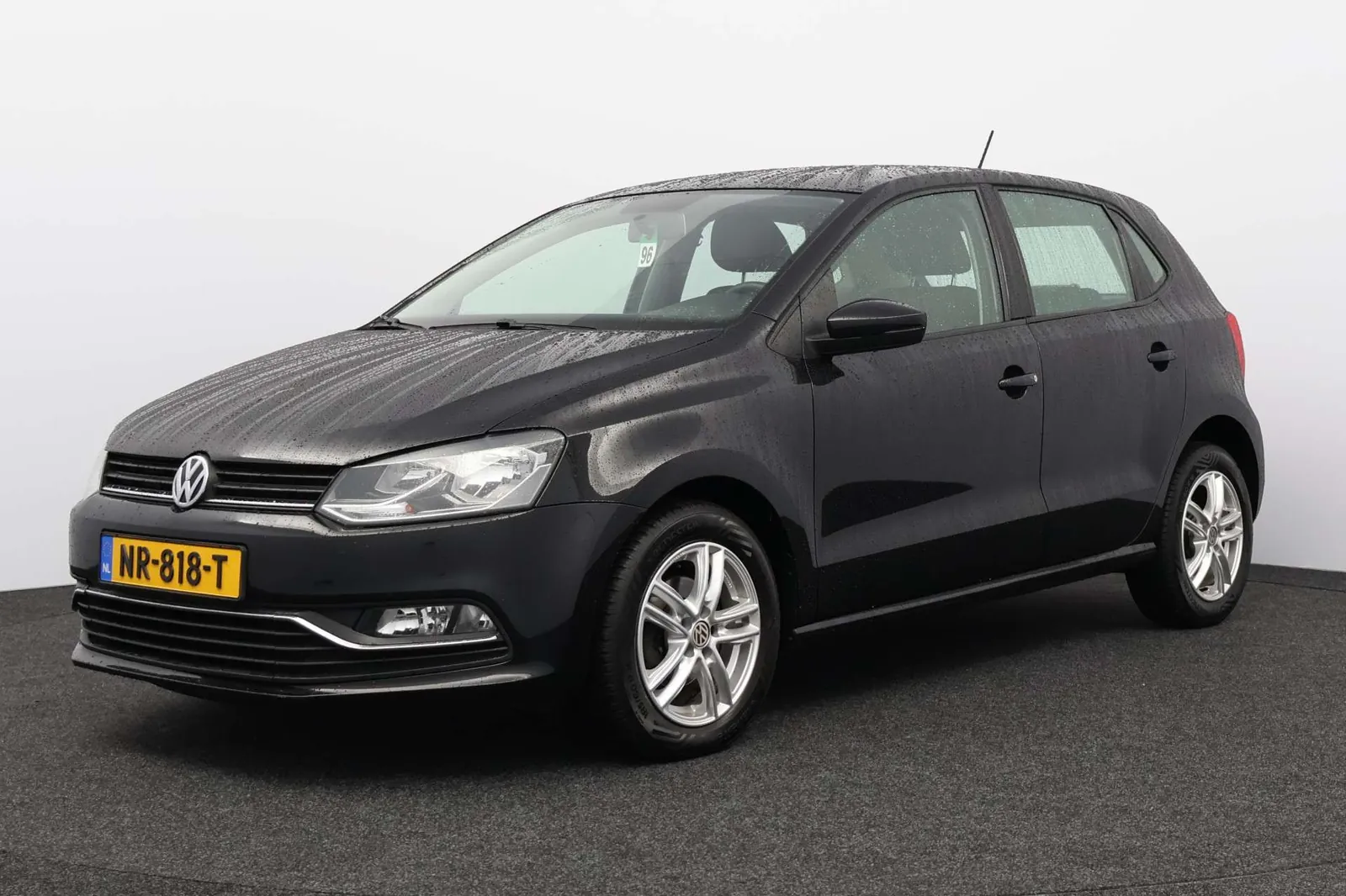 Volkswagen Polo 2017 photo 2