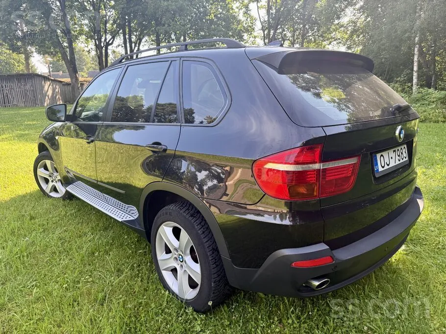 BMW X5 2007 photo 2