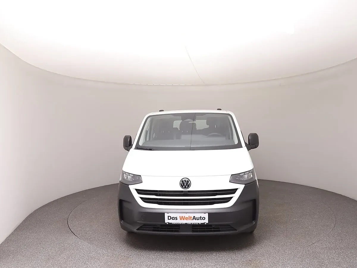Volkswagen T7 2025 photo 3