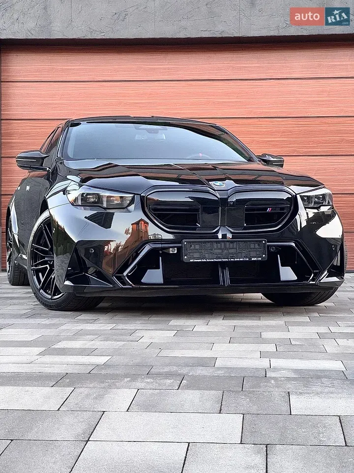 BMW M5