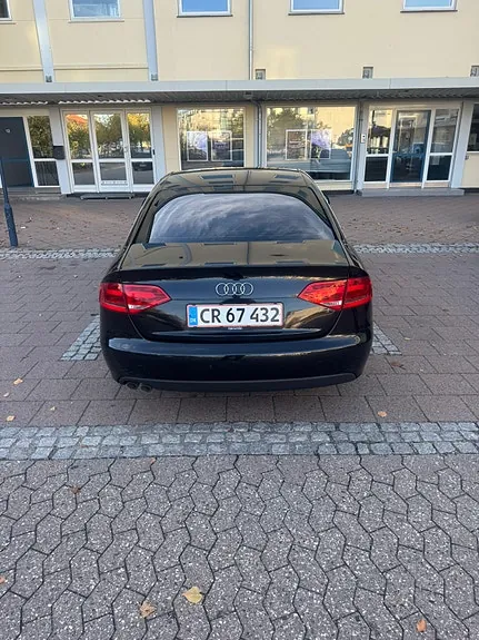 Audi A4 2009 photo 5