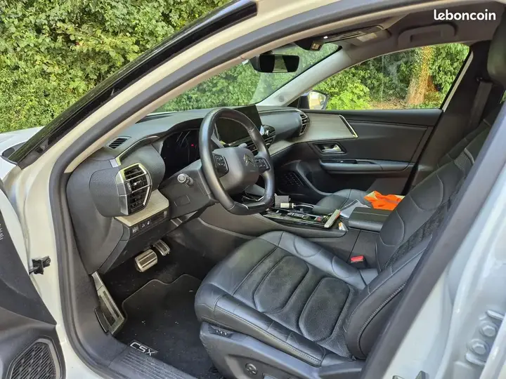 Citroen C5 X 2023 photo 3