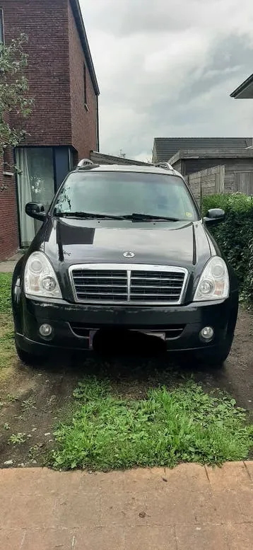 KG Mobility Rexton
