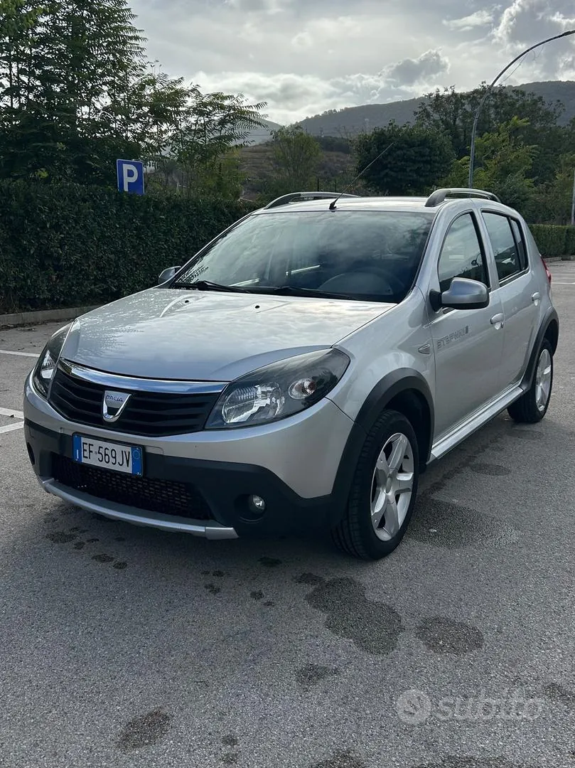 Dacia Sandero Stepway 2010 photo 2