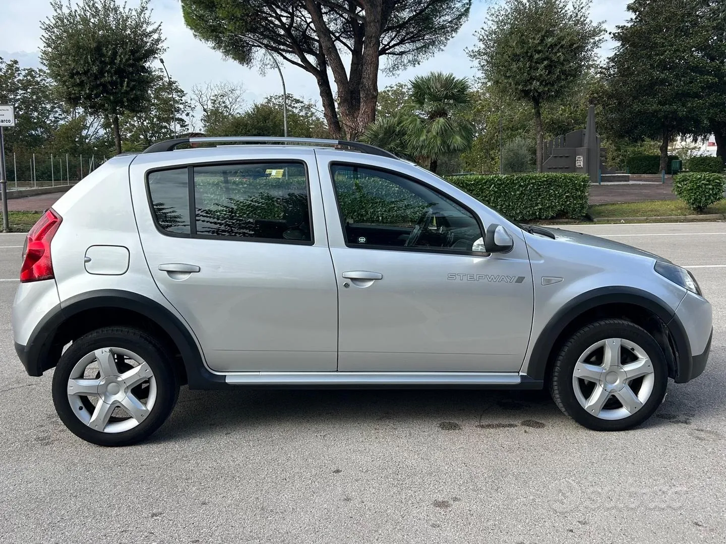Dacia Sandero Stepway 2010 photo 5
