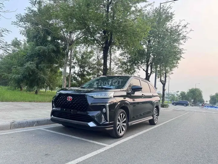 Toyota Veloz Cross 2023 photo 3
