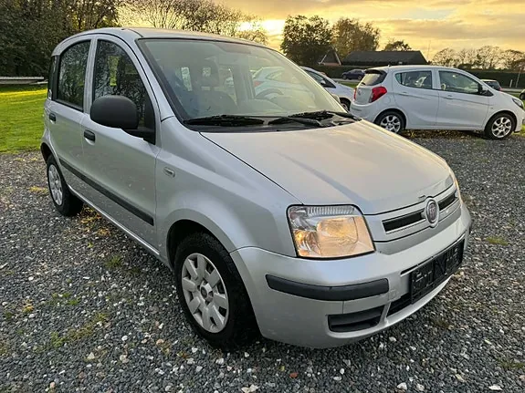 Fiat Panda 2011 photo 4