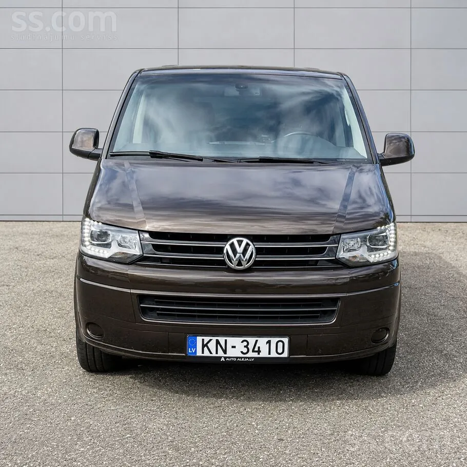 Volkswagen Caravelle 2015 photo 2