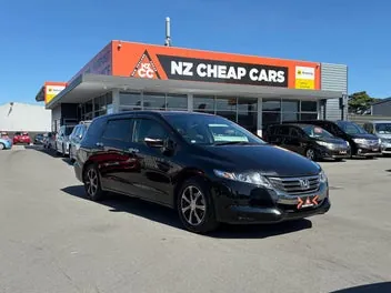 Honda Odyssey 2012 photo 2