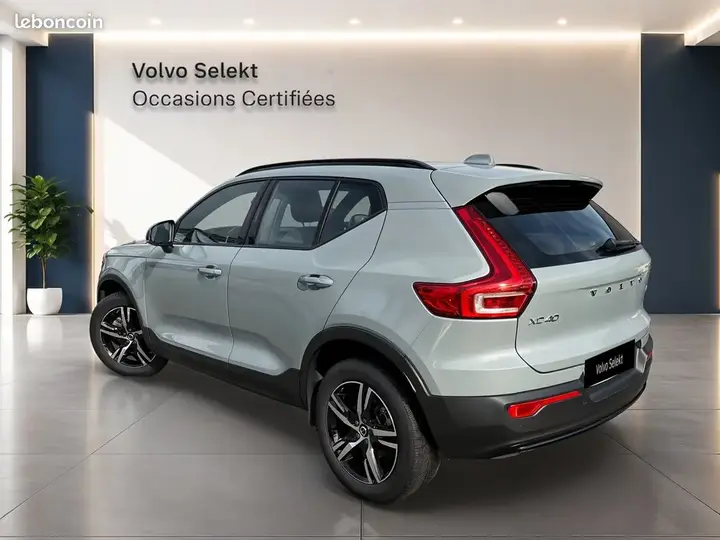 Volvo Xc40 2023 photo 3