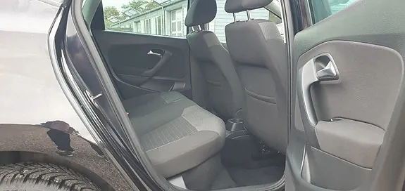 Volkswagen Polo 2017 photo 4