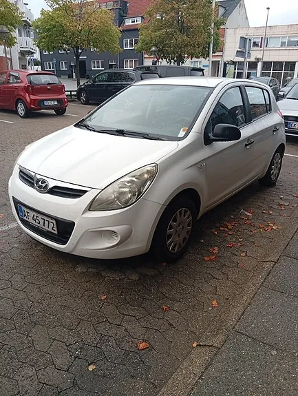 Hyundai I20
