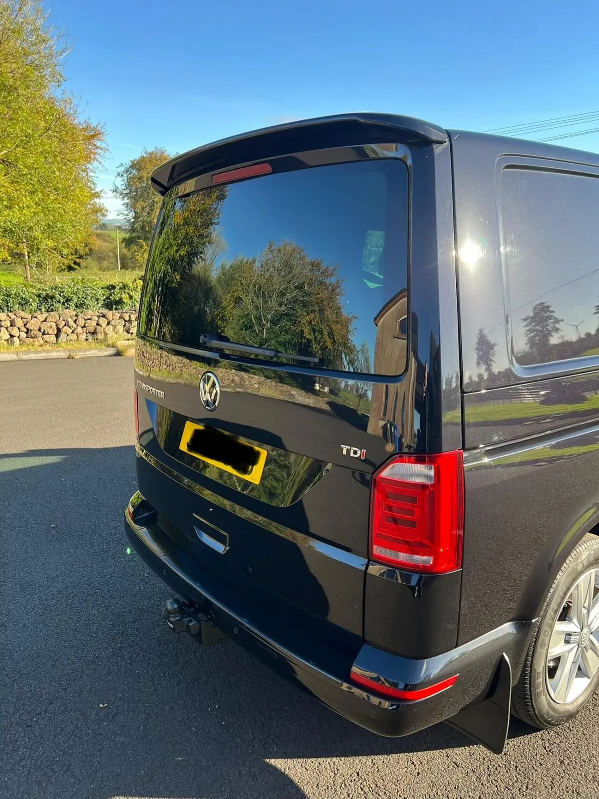 Volkswagen Transporter 2018 photo 3