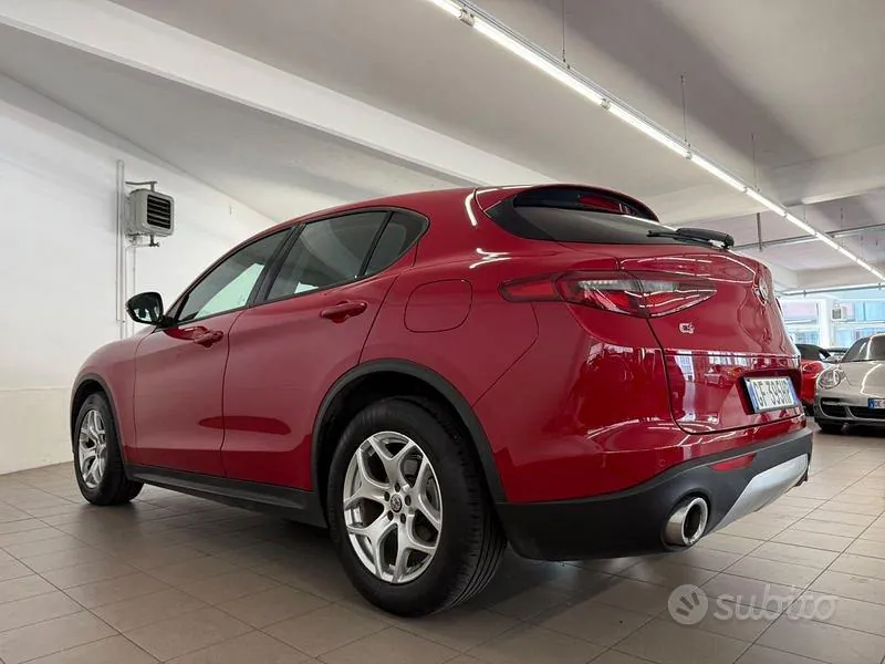 Alfa Romeo Stelvio 2021 photo 4