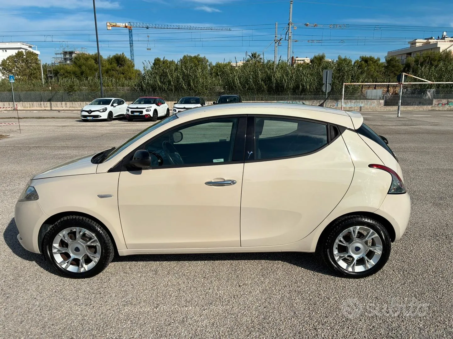Lancia Ypsilon 2016 photo 3
