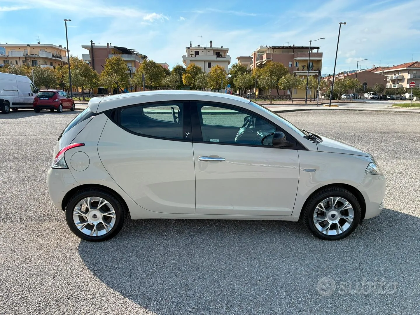 Lancia Ypsilon 2016 photo 4