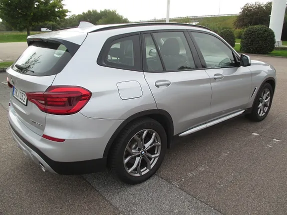 BMW X3 2018 photo 3