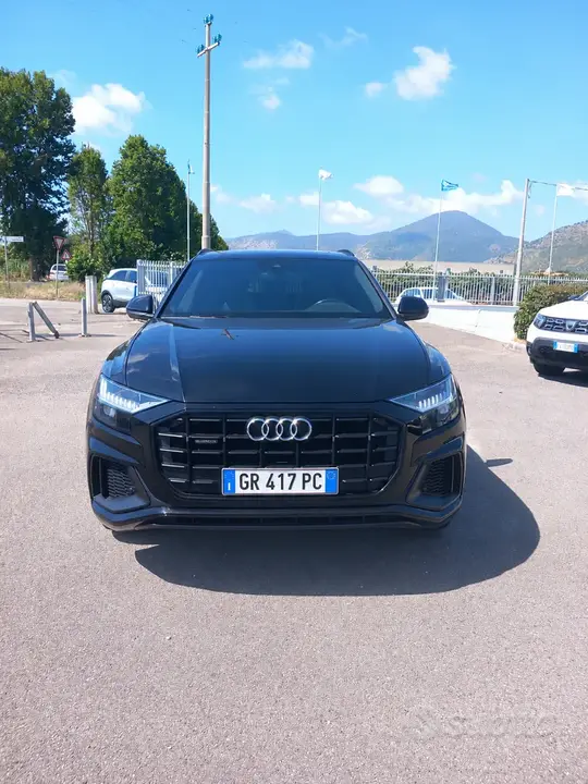 Audi Q8 2020 photo 2
