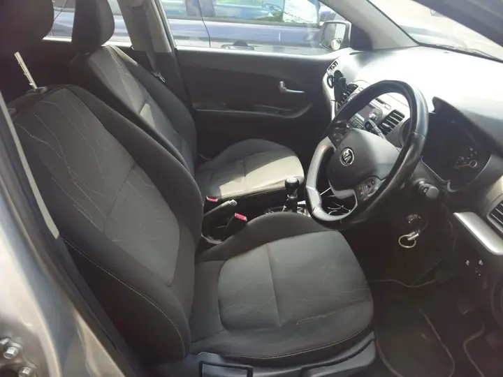Kia Picanto 2015 photo 5